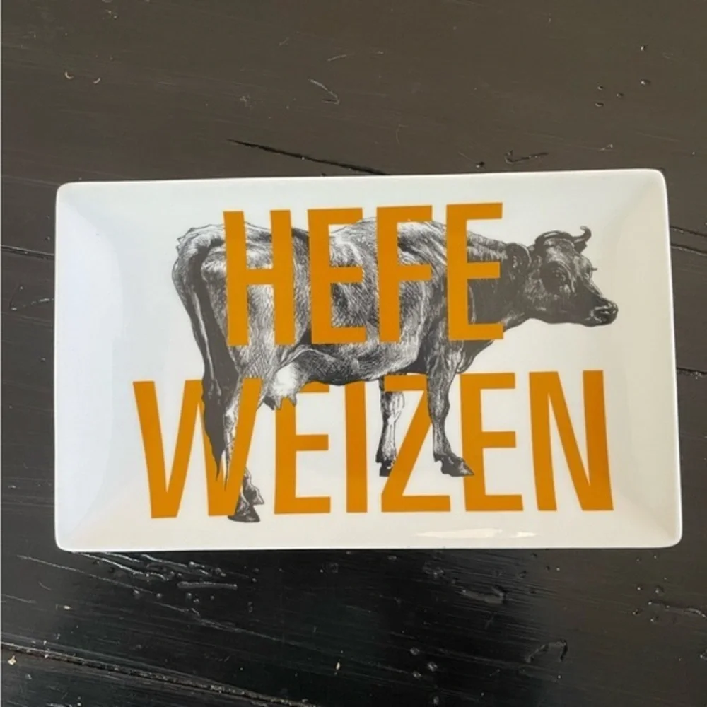Crate and Barrel‎ NWT beer theme cocktail plates
